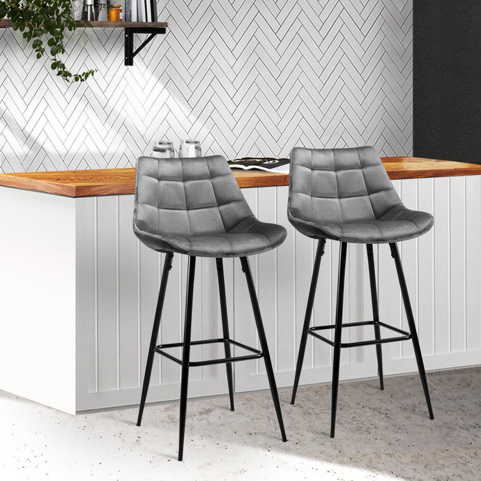 Choosing Bar Stools with Anti-Slip Features: Preventing Accidents